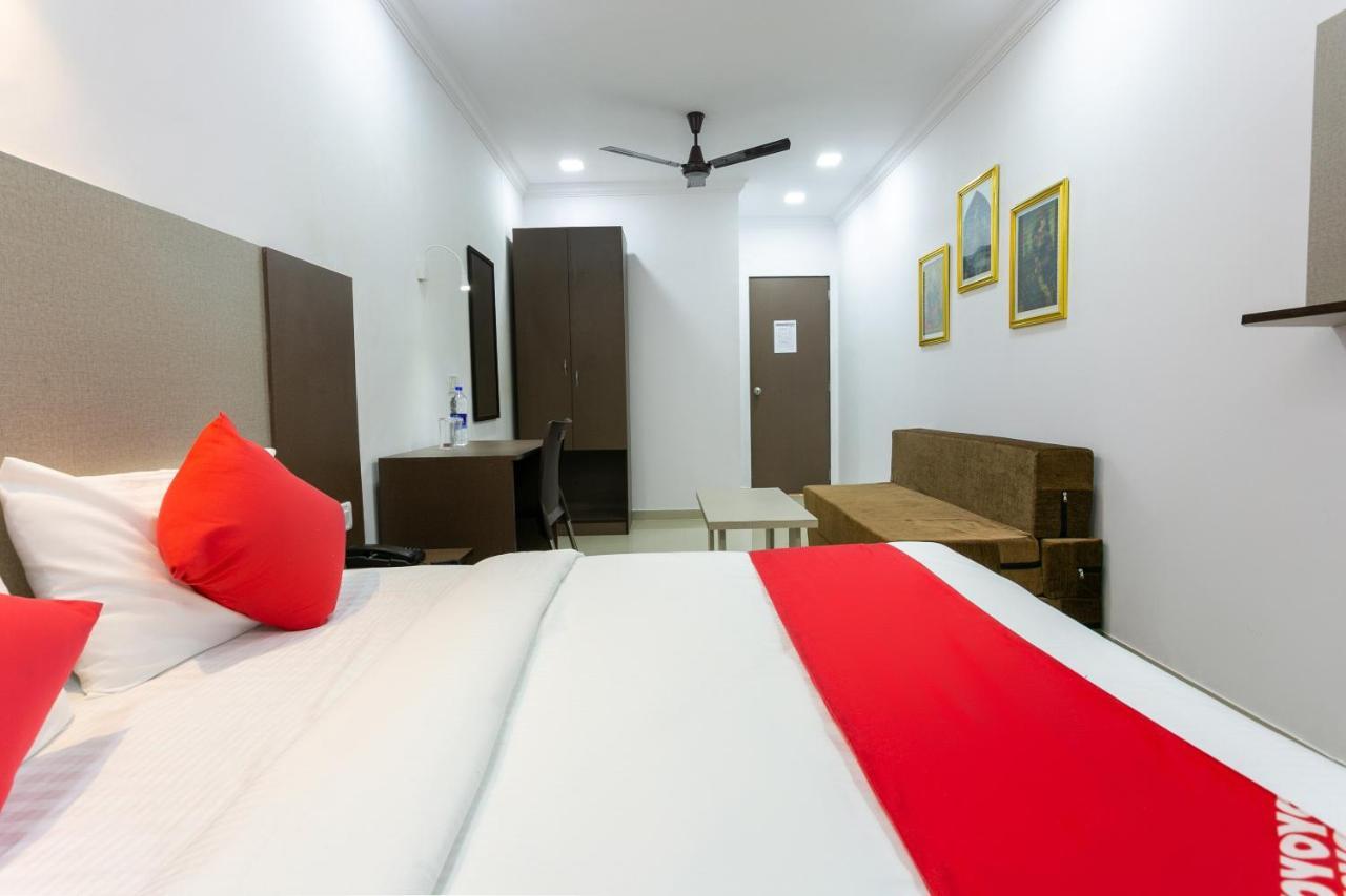 Collection O 74412 Ardaas Residency Hotel Bombaj Zewnętrze zdjęcie